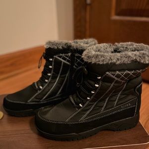 TOTES Womens Snow Boots Size 8